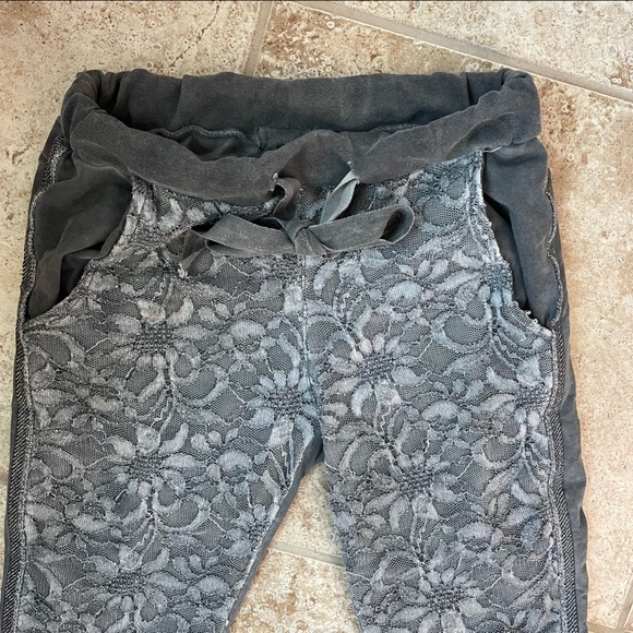 Sunny Studio Lace Lounge Pants - Picture 3 of 3